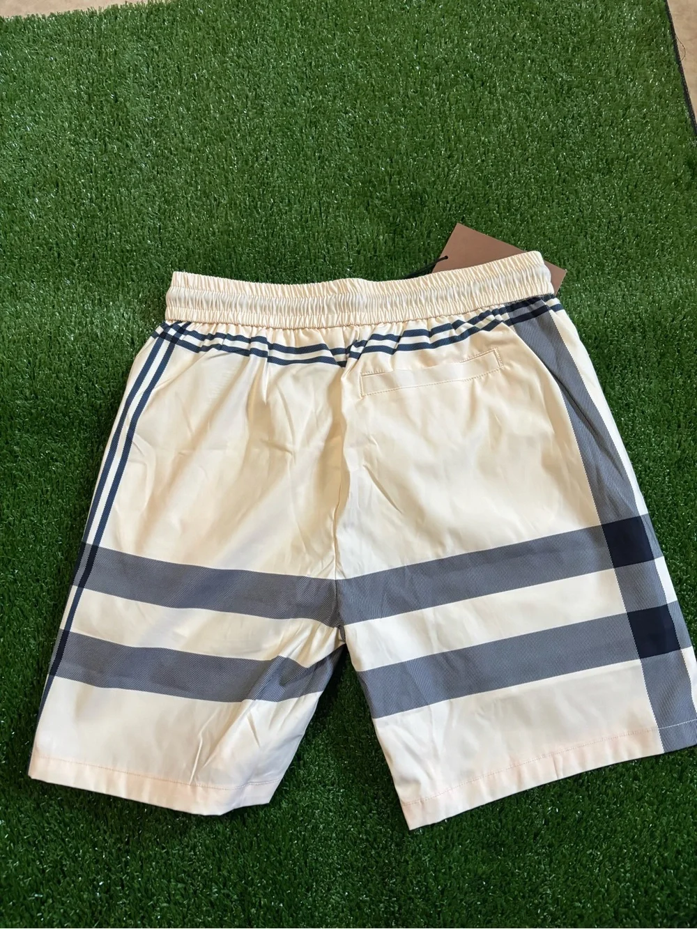 Burberry Men’s Cream Check Swim Shorts fits like XS